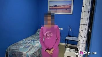play Cioara fututa acasa la un mascul din romania ce rupe filmele porno