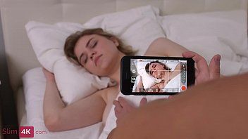 play Nick Manning MILF penetrada en moto