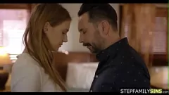 play La morena traviesa de papá: una mamada hardcore y una acción profunda
